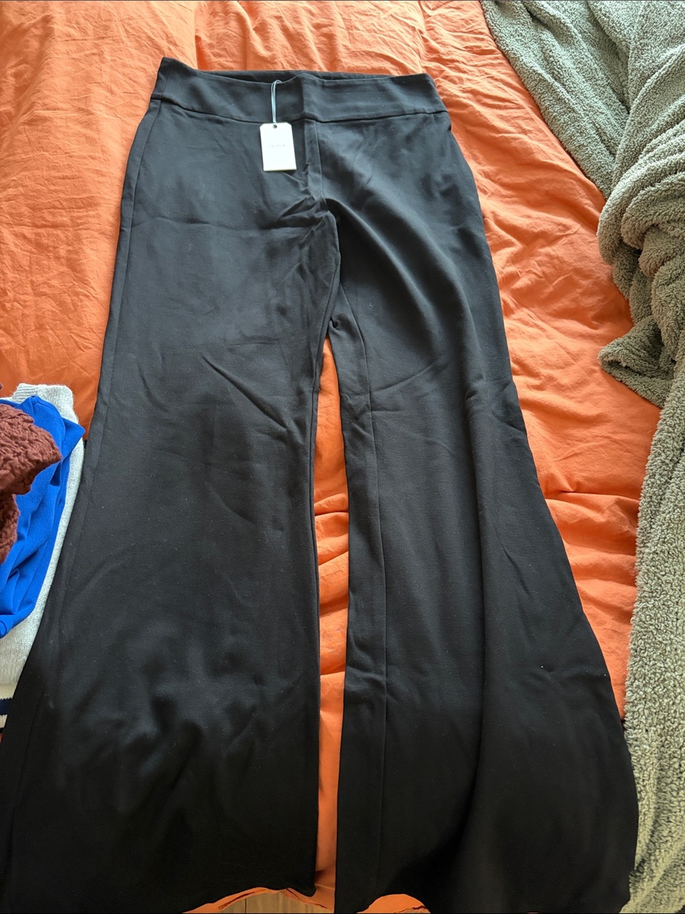 South Moon Under Black Wide-Leg Yoga Pants